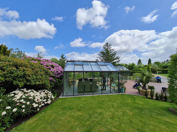 Livingten Greenhouse by Hoklartherm